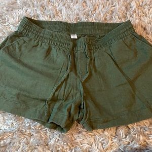 Olive green old navy shorts